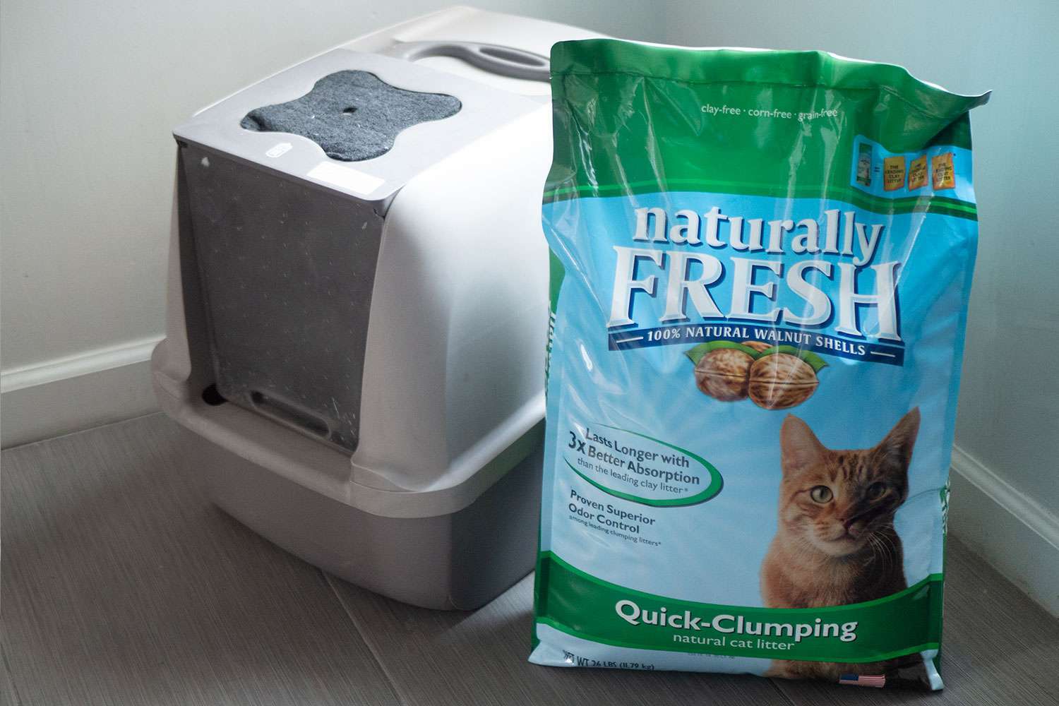 Naturally Fresh Walnut Clumping Cat Litter Review: Easy Swap